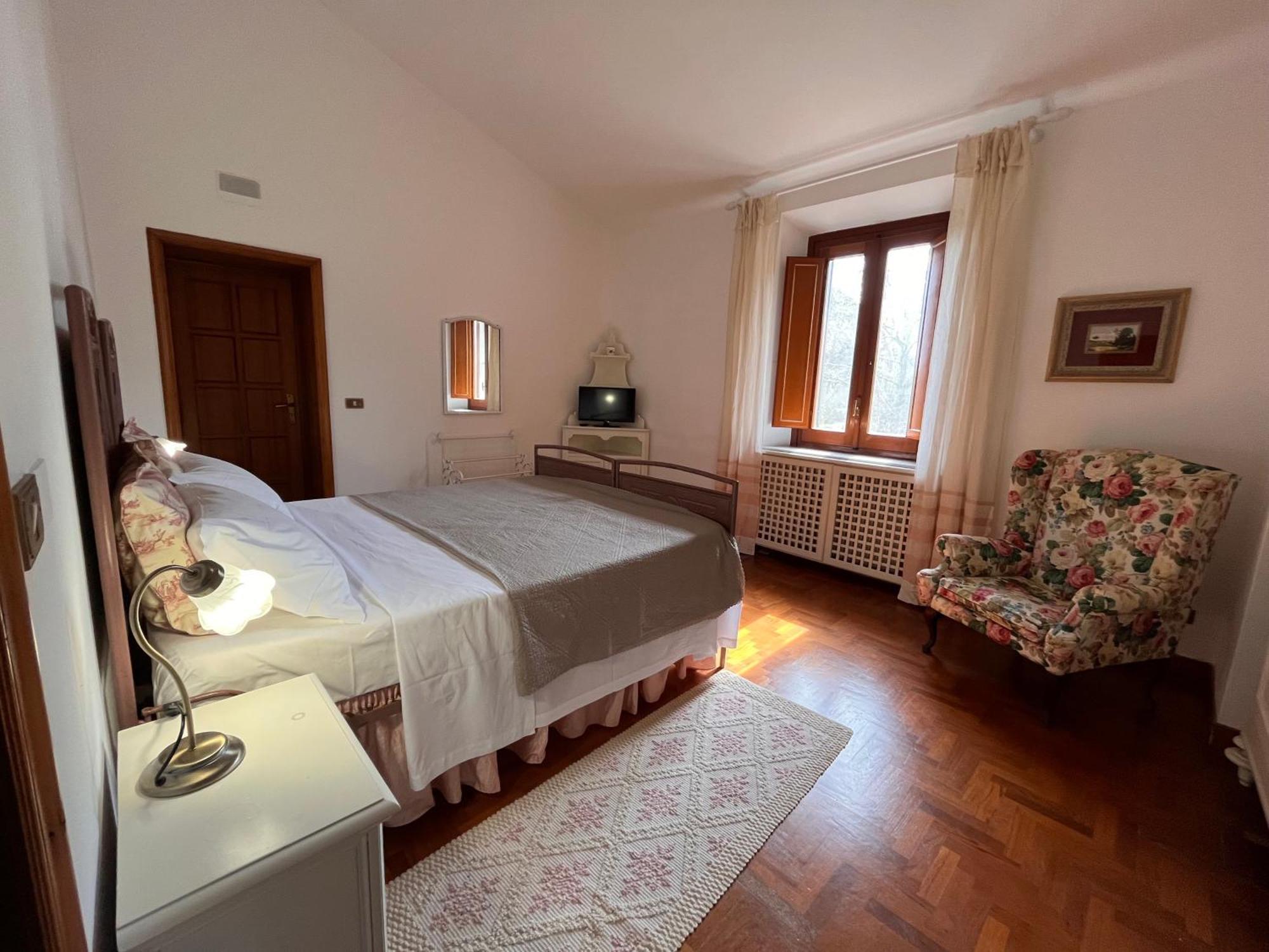 Casa Del Pino Bed and Breakfast Borgo a Buggiano Εξωτερικό φωτογραφία